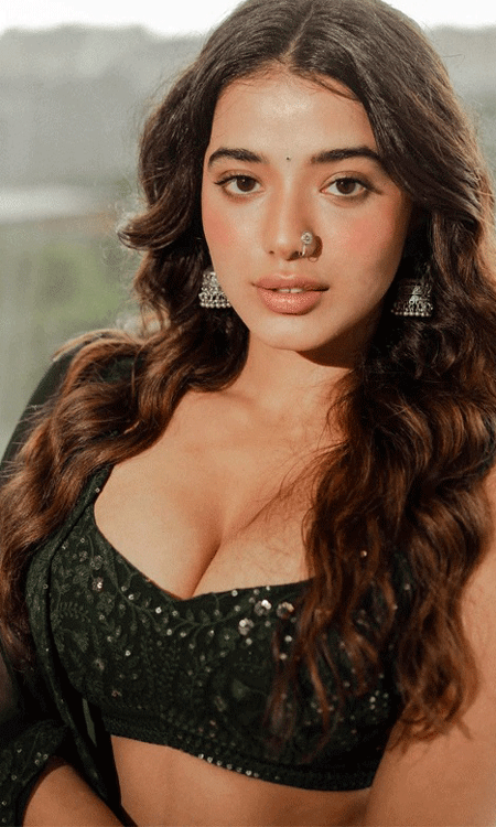 Ketika Sharma Stuns in Elegant Green Sequined Look, Fans Cant Stop Admiring