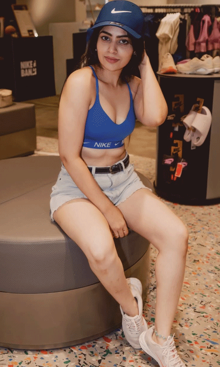 Bandhavi Sridhar Stuns in Sporty Chic Look, Showcasing Fitness and Style