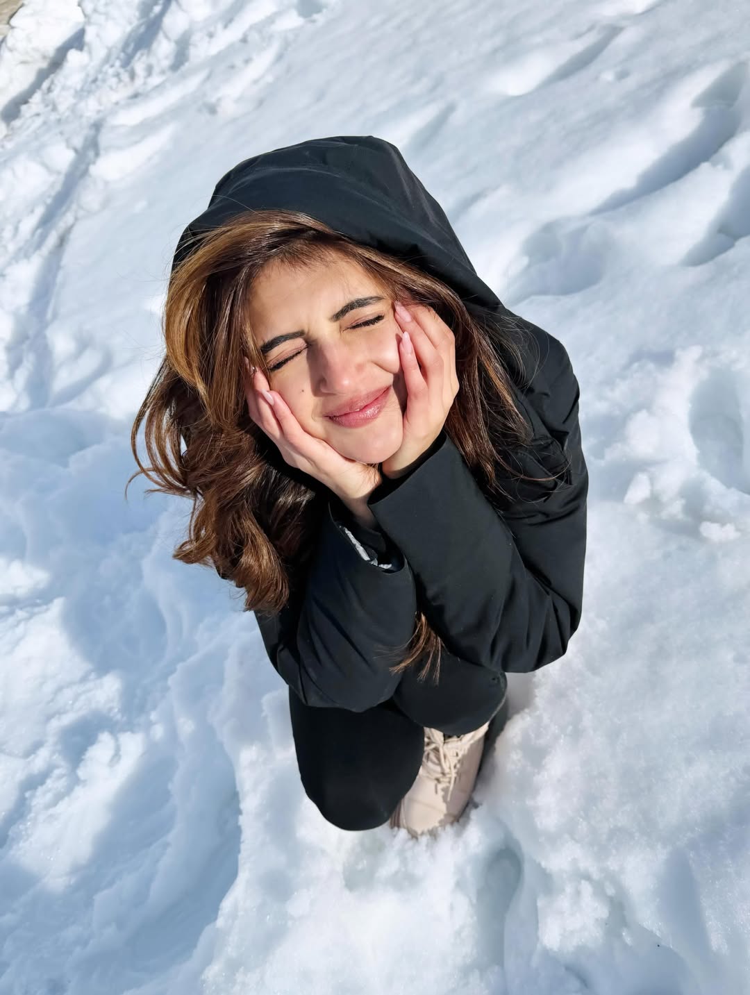 Viral Himalayan Pics of Sreeleela