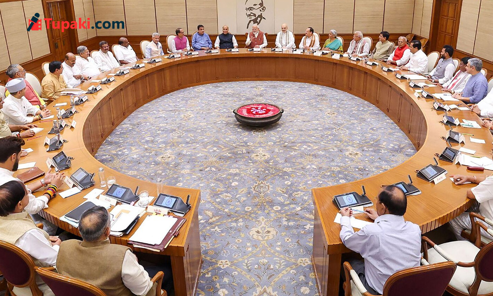 ఇద్దరు బీజేపీ సీఎంలను  రాజీనామా చేయిస్తారా ?