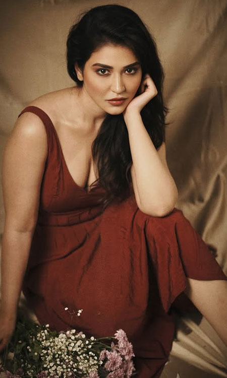 Priyanka Jawalkar A Moody Masterpiece of Poetry and Grace