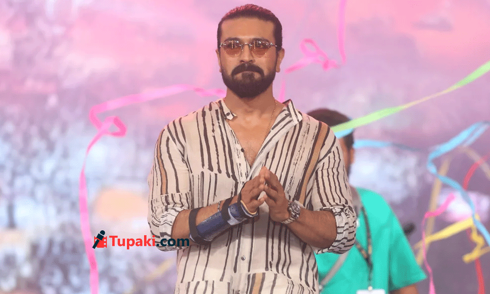 కింద ప‌డి లేచి నిల‌బ‌డేవాడి క‌థ పెద్ది: రామ్ చ‌ర‌ణ్ ఎమోష‌న‌ల్ స్పీచ్