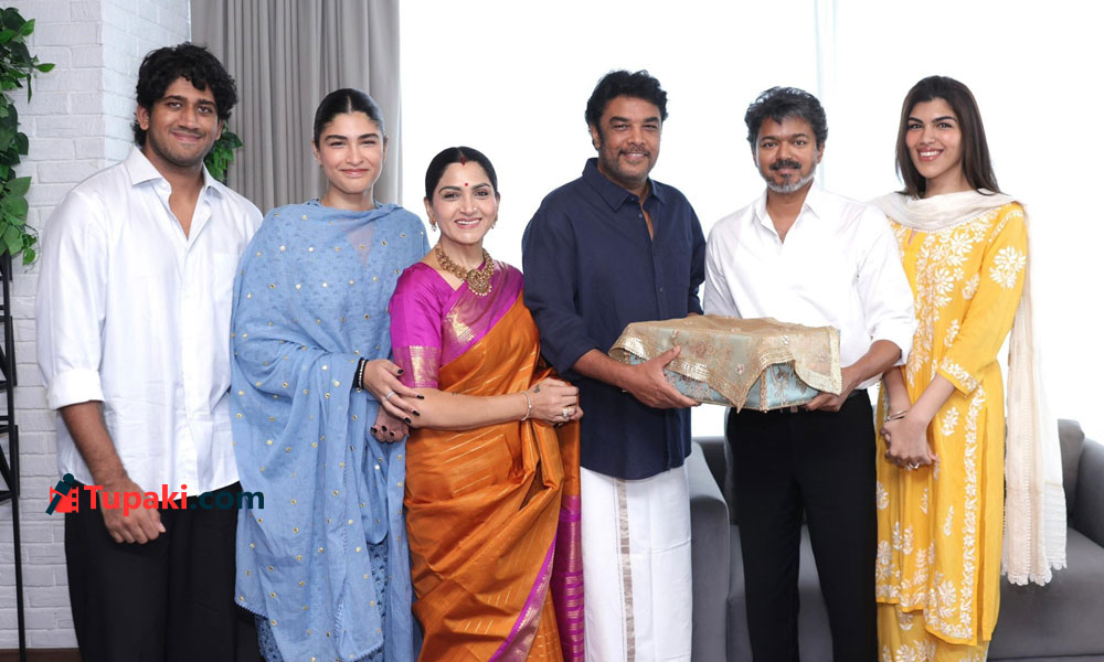 ఖుష్బూ కుమార్తె వివాహం.. సీఎం విజయ్‌ను ఆహ్వానించిన కుటుంబం