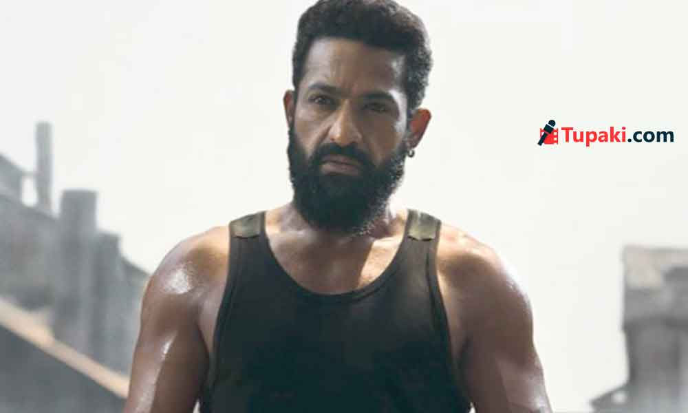 ఎన్టీఆర్ ఇన్‌పుట్స్ ఇవ్వ‌క‌పోతే డ్రాగ‌న్ స్క్రిప్ట్ లేనే లేదా?