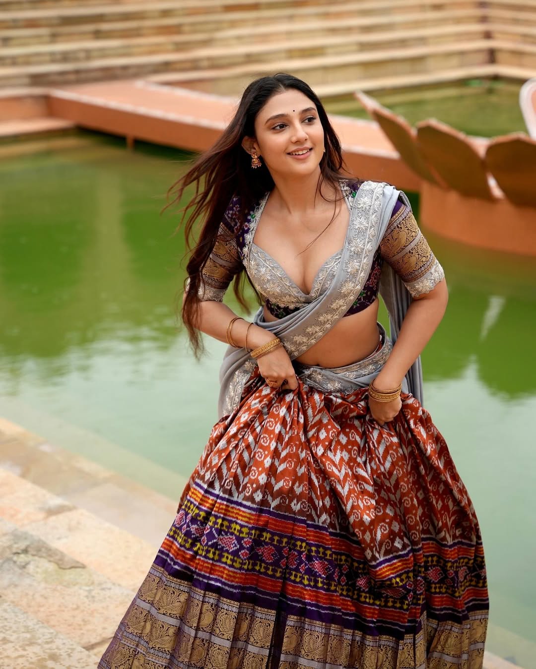 Ritika Nayak’s Ethnic Elegance by the Lake
