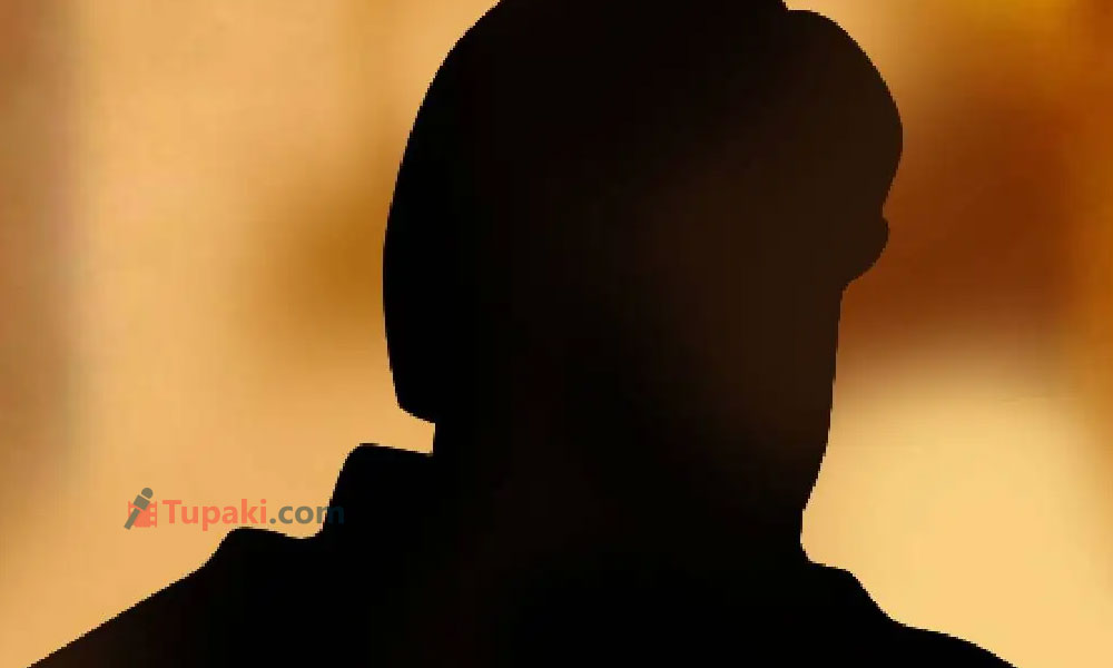 ఆ డైరెక్టర్ కు ఇదే ఆఖరి అవకాశం ఆ డైరెక్టర్ కు ఇదే ఆఖరి అవకాశం