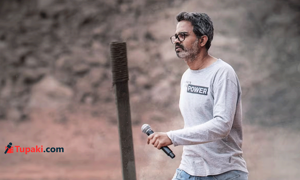 మొత్తానికి ప్రశాంత్ నీల్ టాలీవుడ్ లో తిష్ట వేసినట్లే! మొత్తానికి ప్రశాంత్ నీల్ టాలీవుడ్ లో తిష్ట వేసినట్లే!