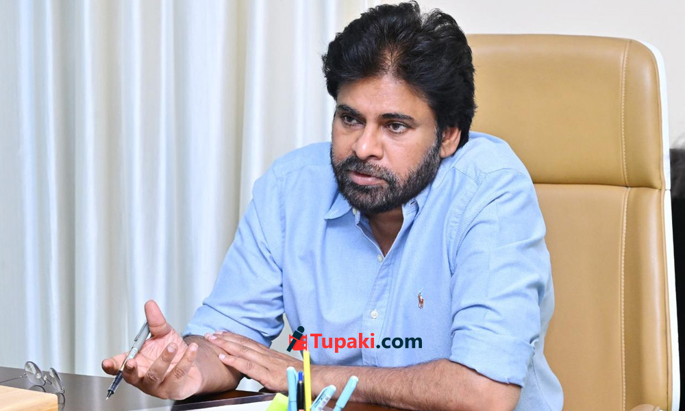 జనసేనాని ధర్మాగ్రహం...వేటు పడుద్దంతే ! జనసేనాని ధర్మాగ్రహం...వేటు పడుద్దంతే !