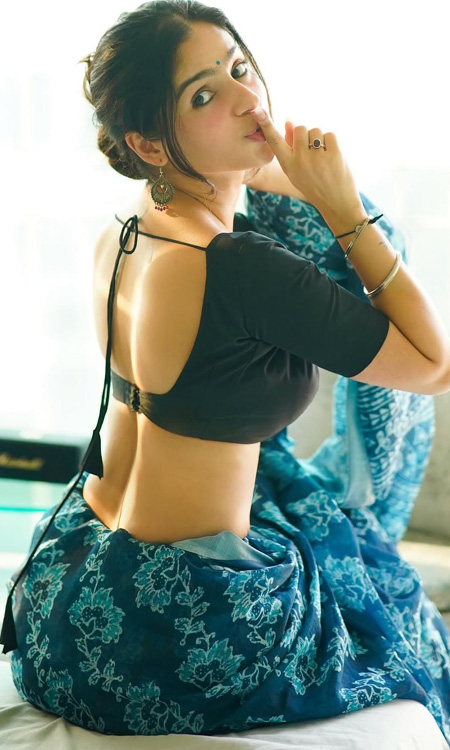 Playful and Elegant: Rose Sardana’s Latest Saree Look Wins Hearts