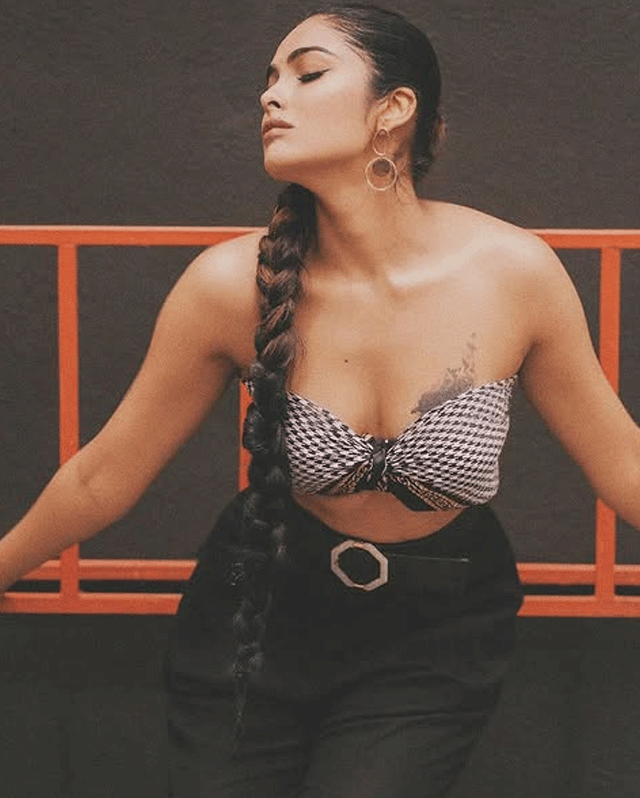 Divi Vadthya Bold Actress with Impressive Movie Journey
