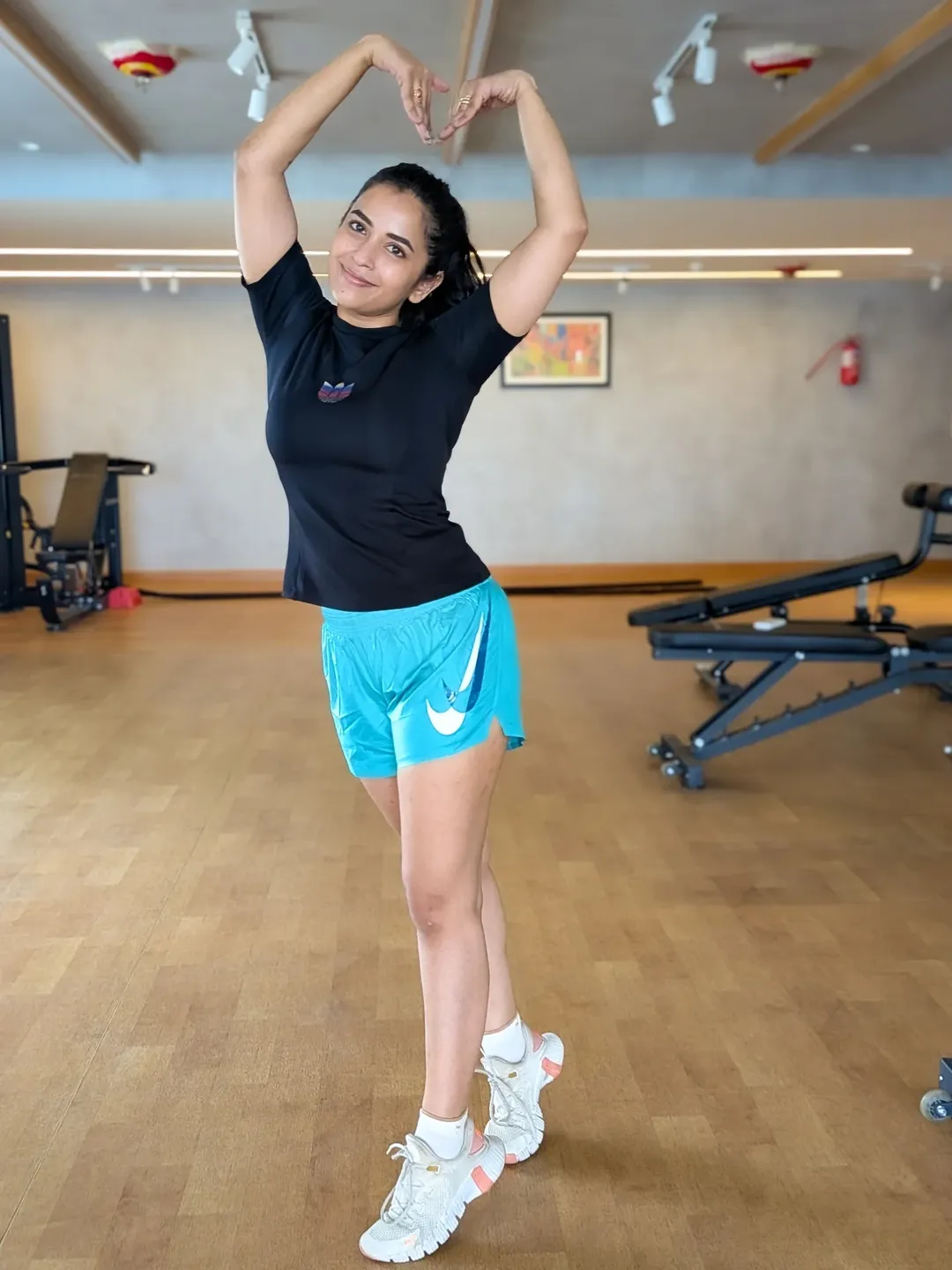 Komalee Prasad Turns Gym Time Into a Celebration with Playful Heart Pose