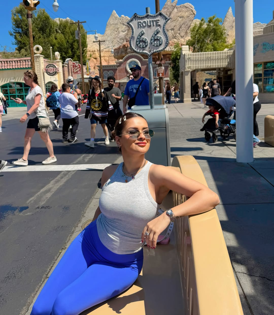 Avneet Kaur Soaks Up the Warmth in a Stunning Desert Escape