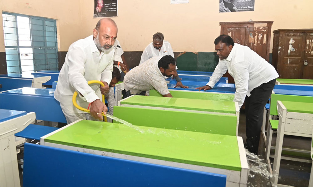 చాన్నాళ్ల త‌ర్వాత‌.. బండి సంజ‌య్ యాక్టివ్‌!