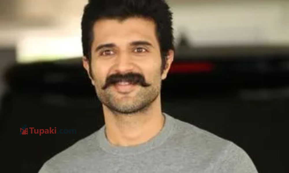 Audiences Didnt Expect This Vijay Deverakonda Surprise in Singeetham