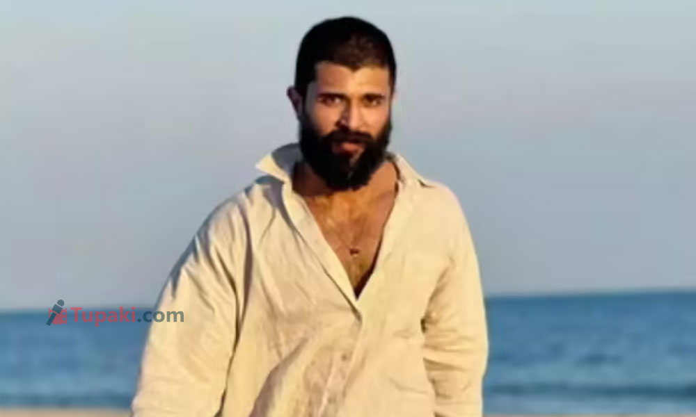 Liger Failed, But Bollywood Hasnt Given Up on Vijay Deverakonda