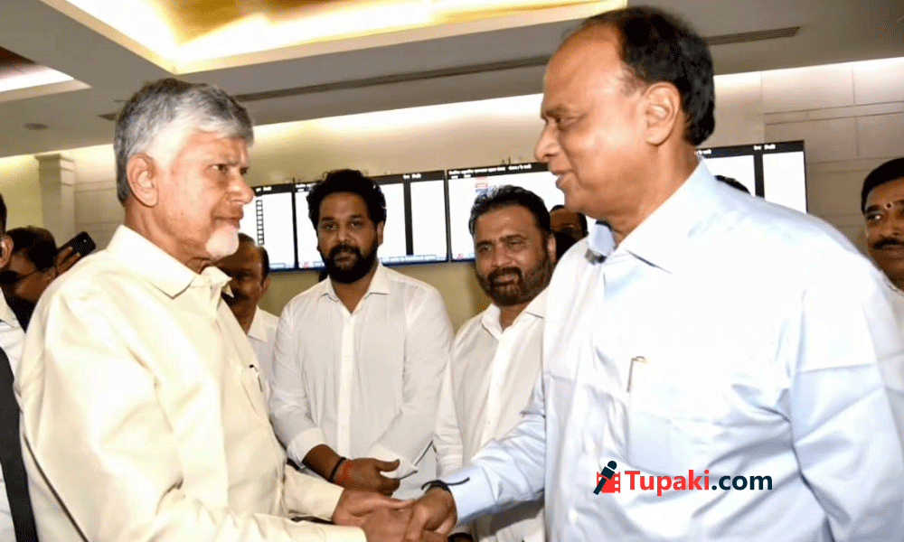 నెల్లూరులో వైసీపీకి చెక్...రెడ్డి గారికి అందలం ?