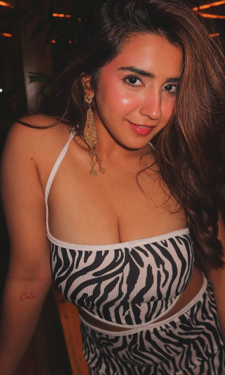 Roshni Walia Turns Heads in Stunning Zebra-Print Glam Look