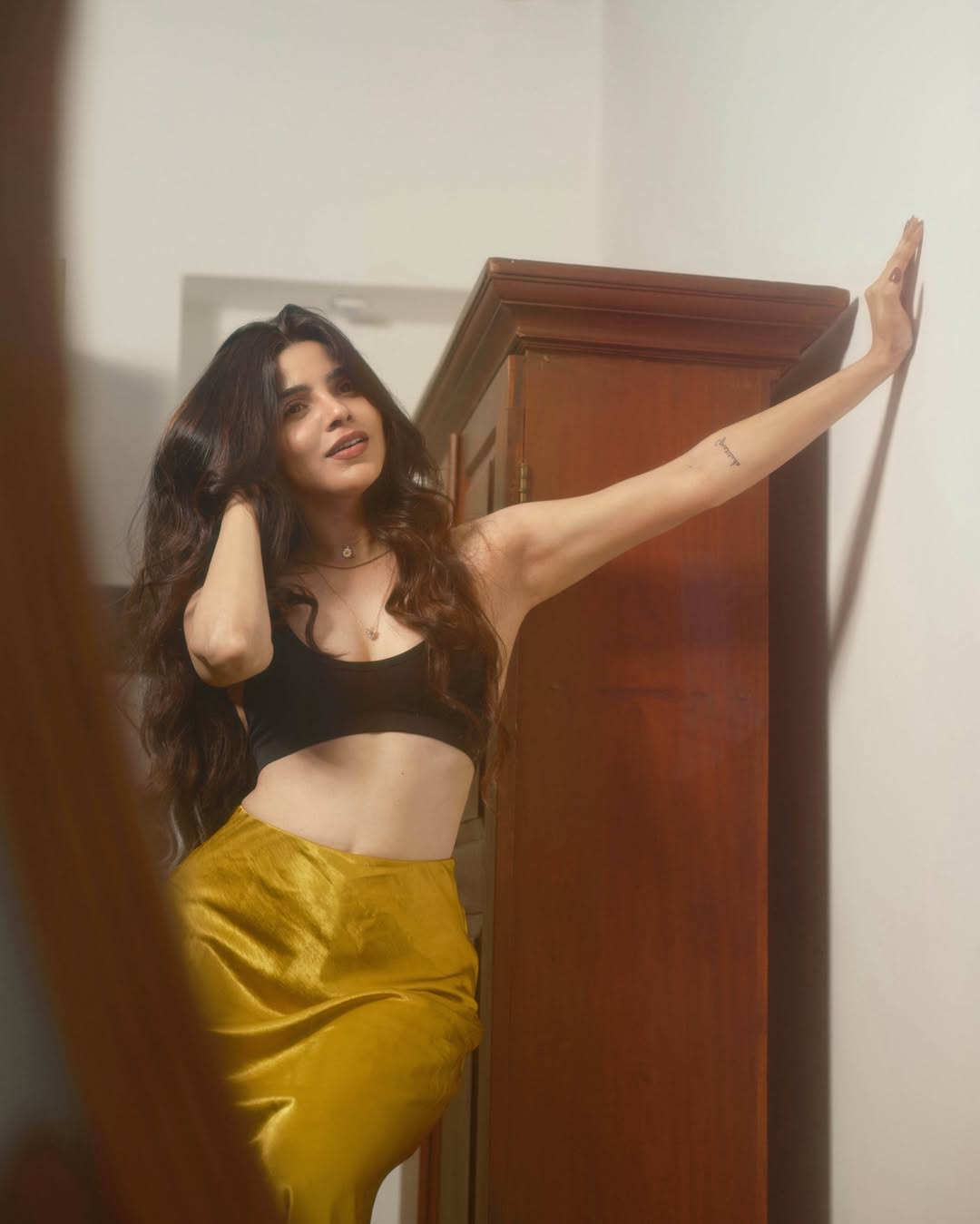 Divya Bharathi’s Glamorous New Look Leaves Fans Mesmerized
