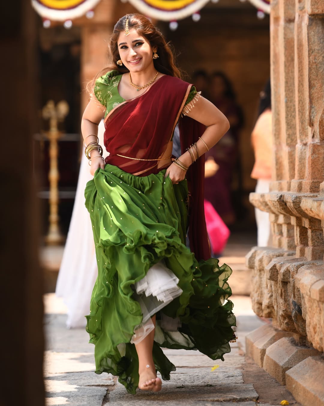 Rasha Thadani Radiates Ethnic Elegance in Stunning Saree Look from Srinivasa Mangapuram