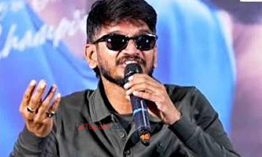 ప్రేక్షకుడు కలుషితం అవ్వడం వల్లే.. అనంత శ్రీరామ్ అలా అనేశారేంటి? ప్రేక్షకుడు కలుషితం అవ్వడం వల్లే.. అనంత శ్రీరామ్ అలా అనేశారేంటి?