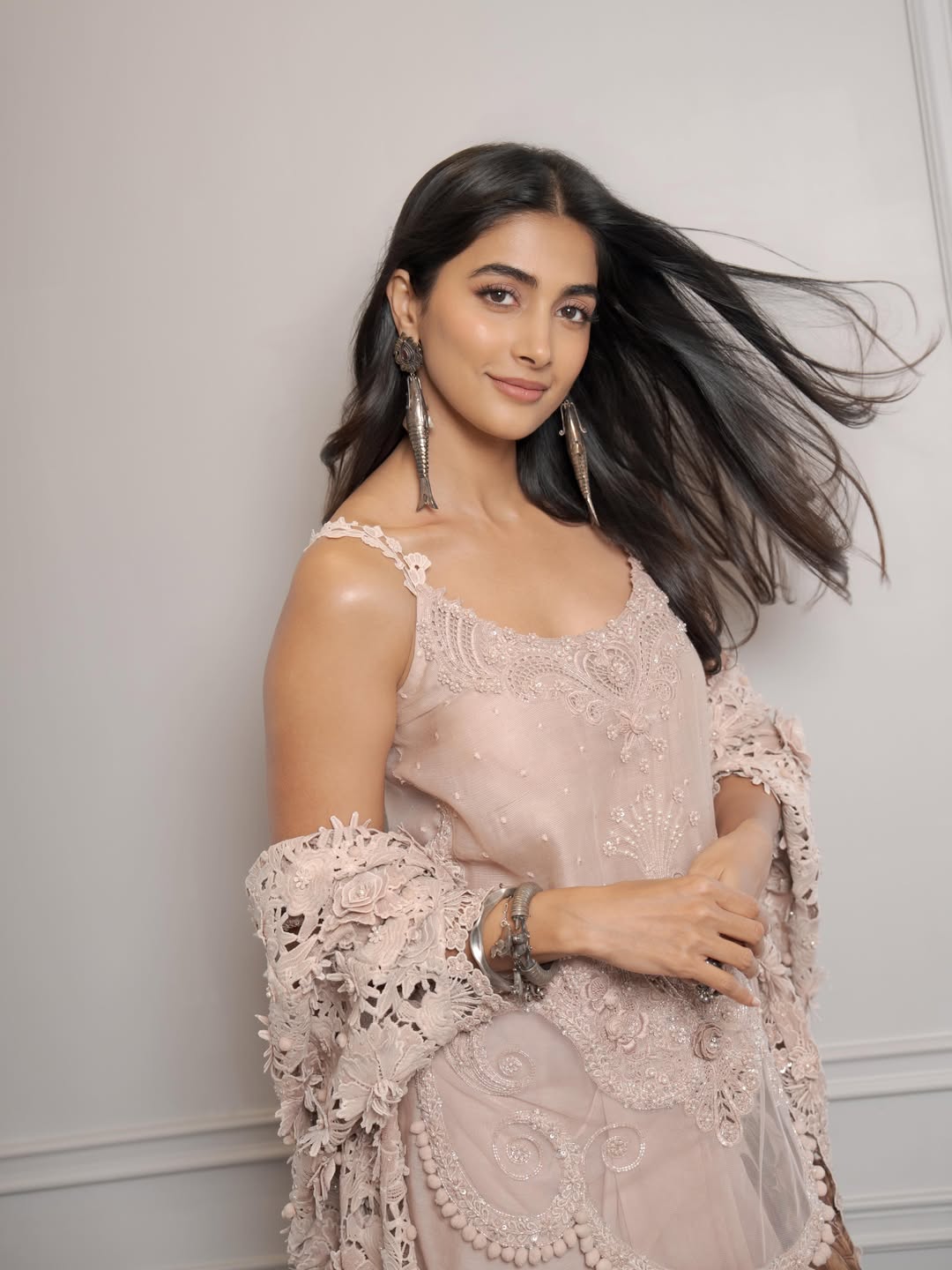 Pooja Hegdes Stylish Look Goes Viral