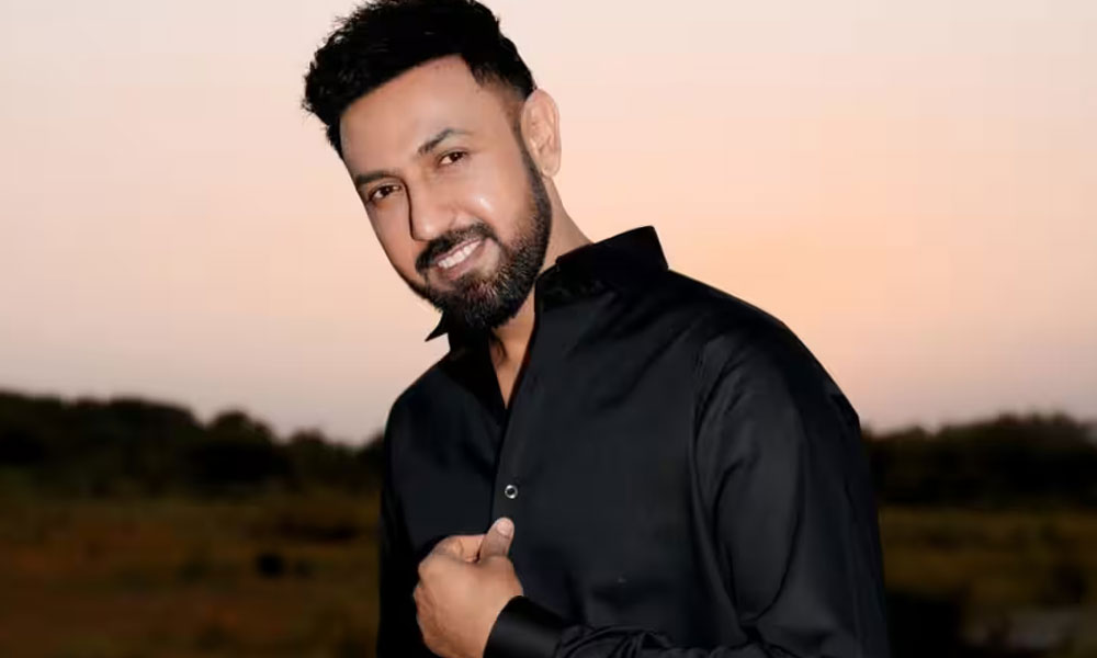 హీరో కాకముందు.. టాయిలెట్లు క్లీన్ చేశా!
