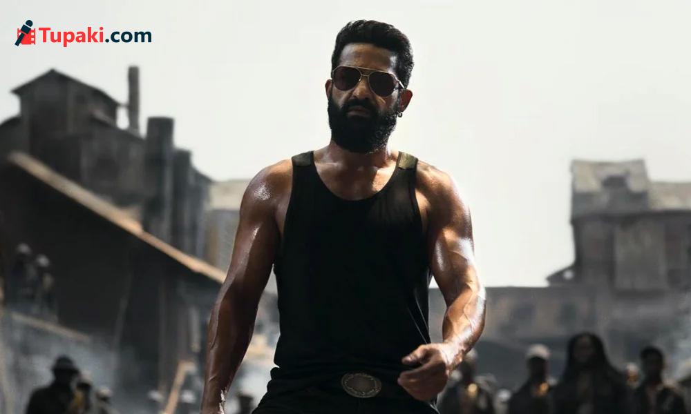 ‘డ్రాగన్’లో నీల్ నెక్ట్స్ లెవెల్ ప్లాన్.. ఫ్యాన్స్‌కు ఫుల్ ఫీస్ట్!