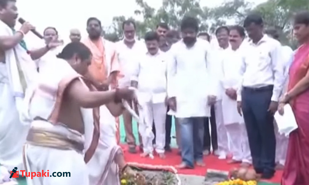 ఏపీలో ఫ‌స్ట్‌: అరణ్యారామం.. భూమి పూజ చేసిన పవన్ కల్యాణ్.