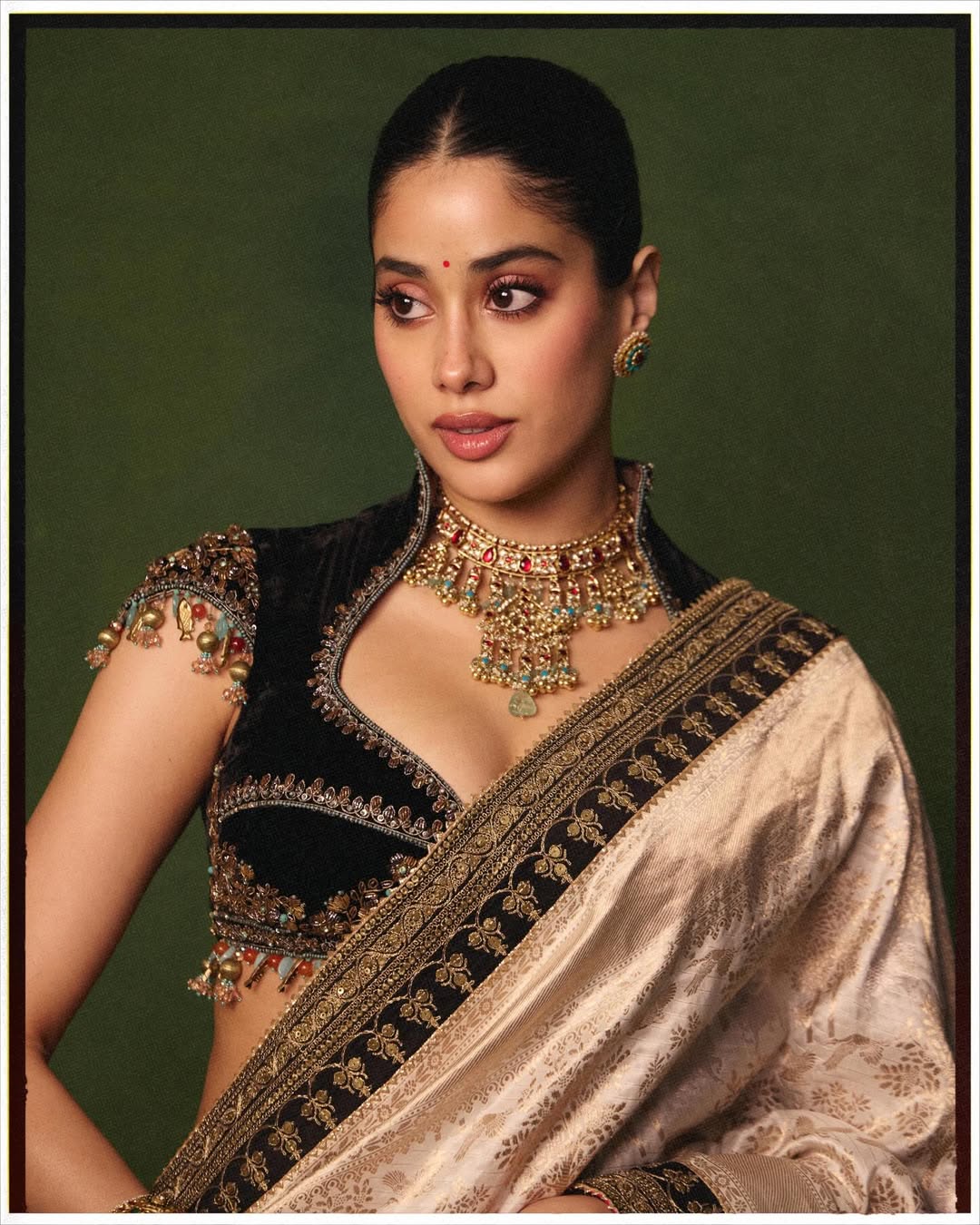 Janhvi Kapoor Stuns in Cream Saree Look: “Another Day, Another Sari” Elegance