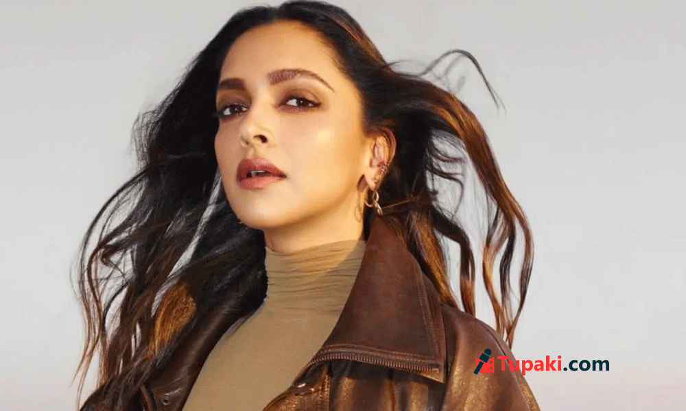 దీపికా ప‌దుకొణే దెబ్బ‌కి హీరోలే ఎగ్జిట్!