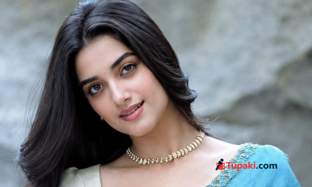 రిలేషన్ టాక్ మధ్య బిగ్ స్టేట్‌మెంట్..  నా సెకండ్ హోమ్ అదే అంటున్న భాగ్యశ్రీ