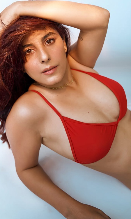 Isha Talwar Shines as a Confident Style Icon