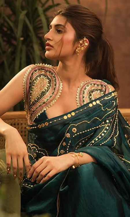 Sreeleela Stuns in Teal Saree with Timeless Elegance and Modern Glamour