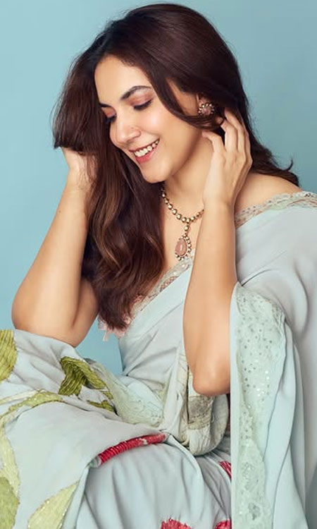 Ritu Varma in a Graceful Saree Moment