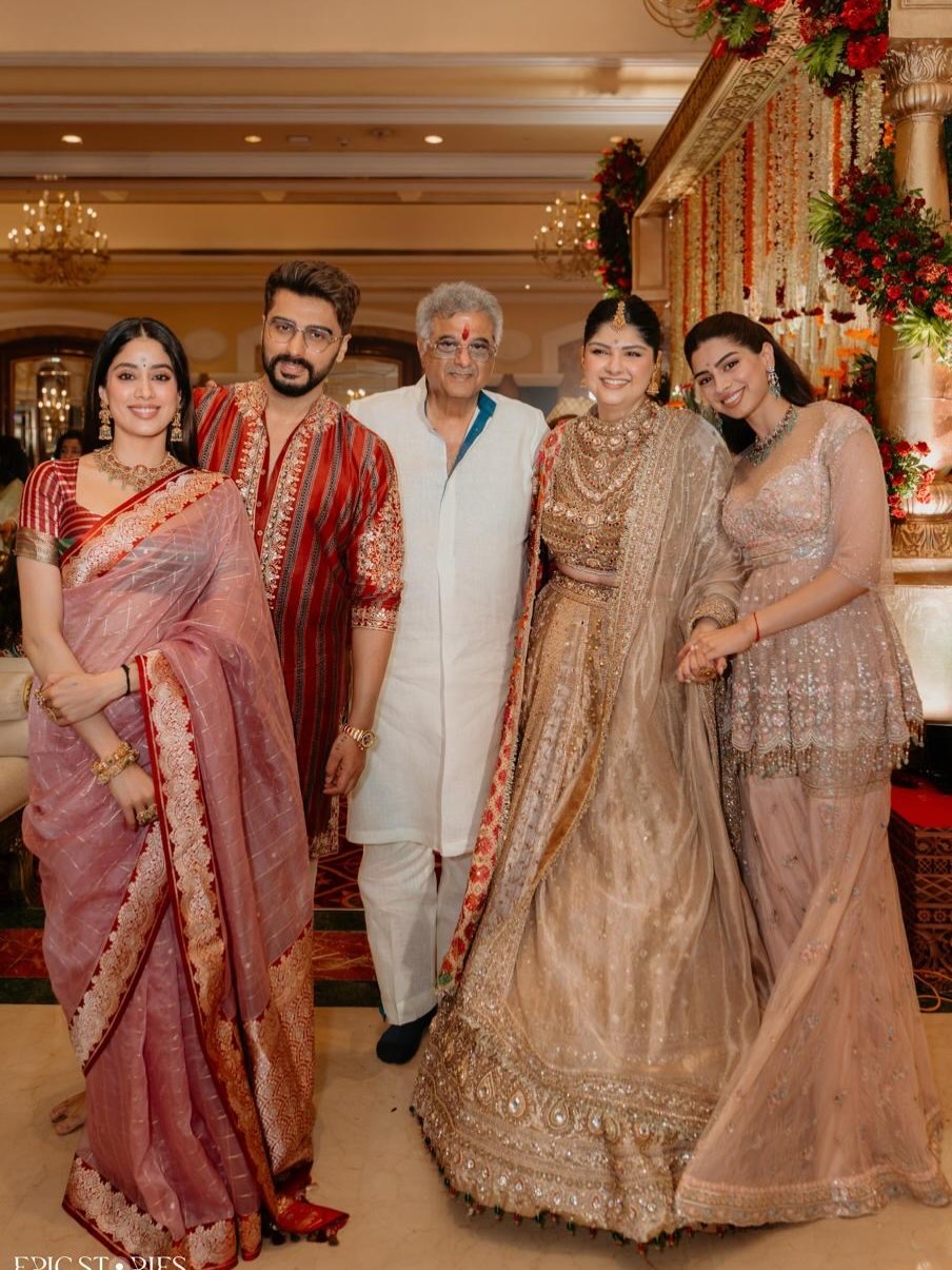 Boney Kapoor With His Children At Wedding Celebrations