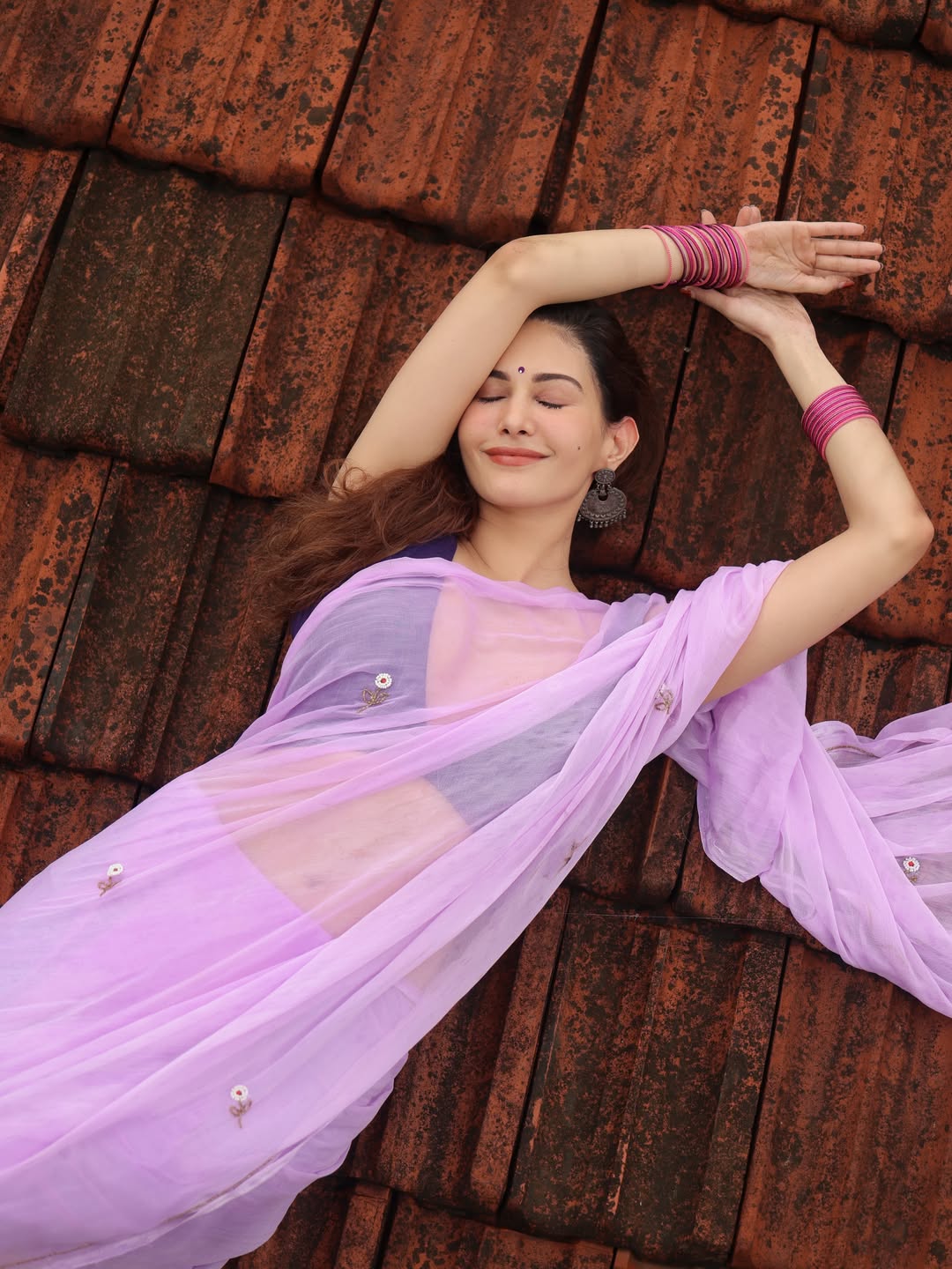 Amyra Dastur: A Roof, a Saree and the Start of Our Monsoon