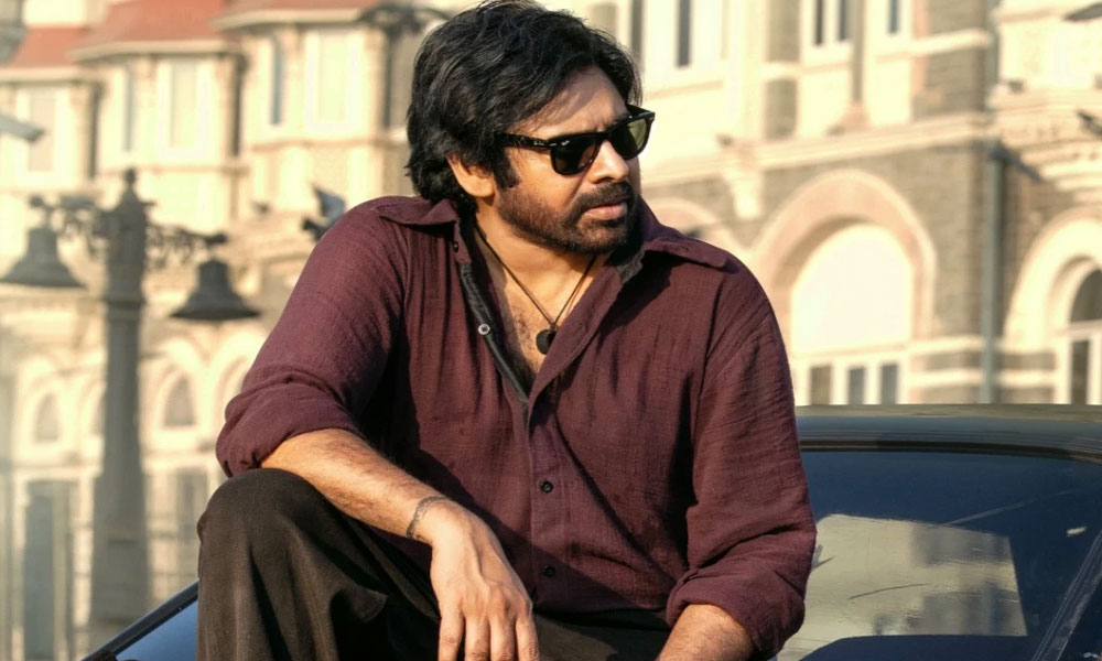 ప‌వ‌ర్ స్టార్ సేఫ్ గేమ్ ఆడుతున్నారా?