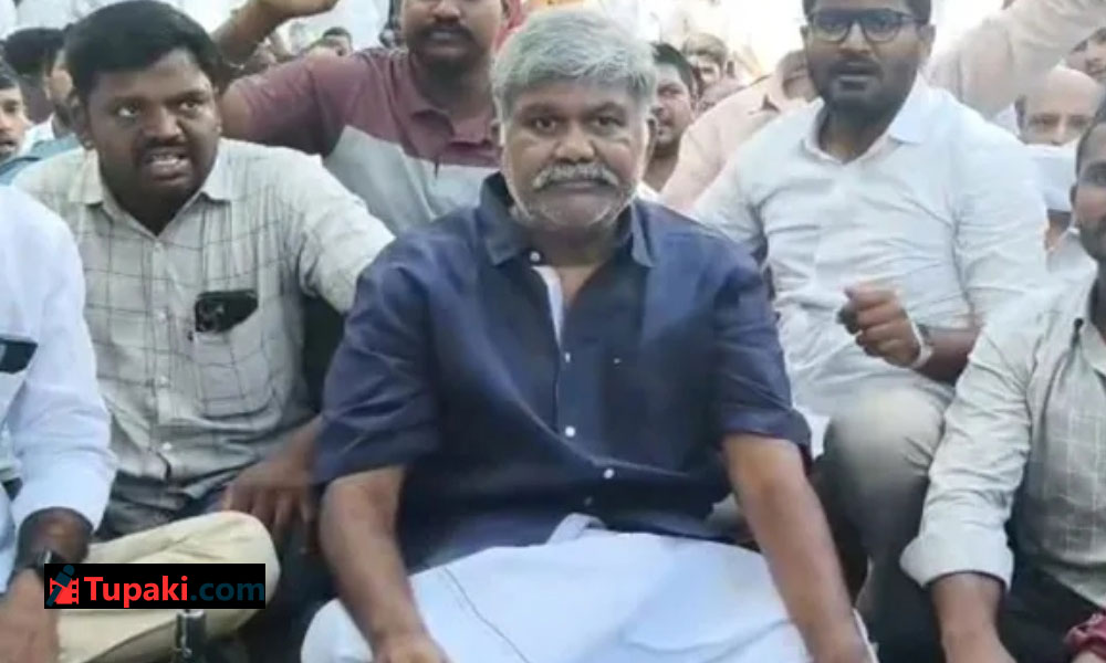 తాడిప‌త్రిలో ఉద్రిక్త‌త‌.. పెద్దారెడ్డి హౌస్ అరెస్టు
