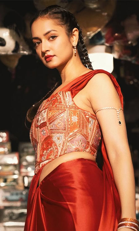Shanvi Srivastava Reclaims the Throne of Elegance