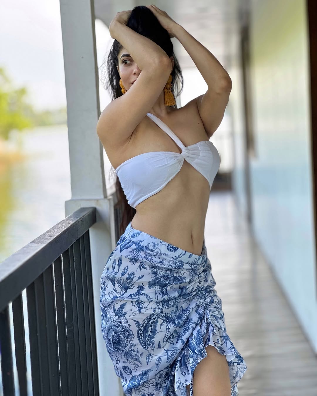 Divya Bharathi Impresses Fans with Effortless Glamour