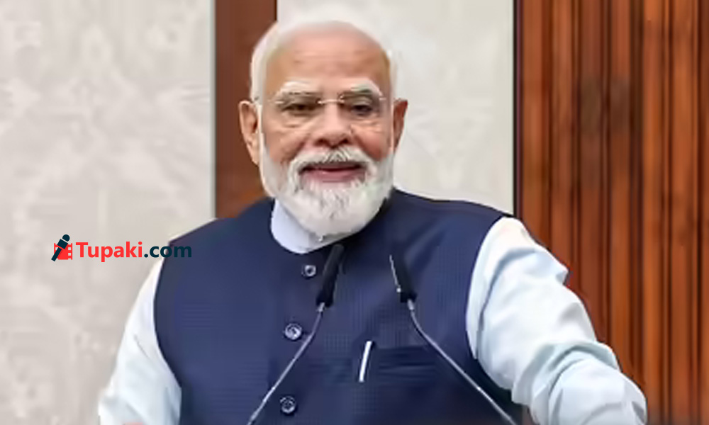 కాక్రోచ్‌ ఎఫెక్ట్‌: యువ‌త‌కు మోడీ ఇంపార్టెన్స్‌!