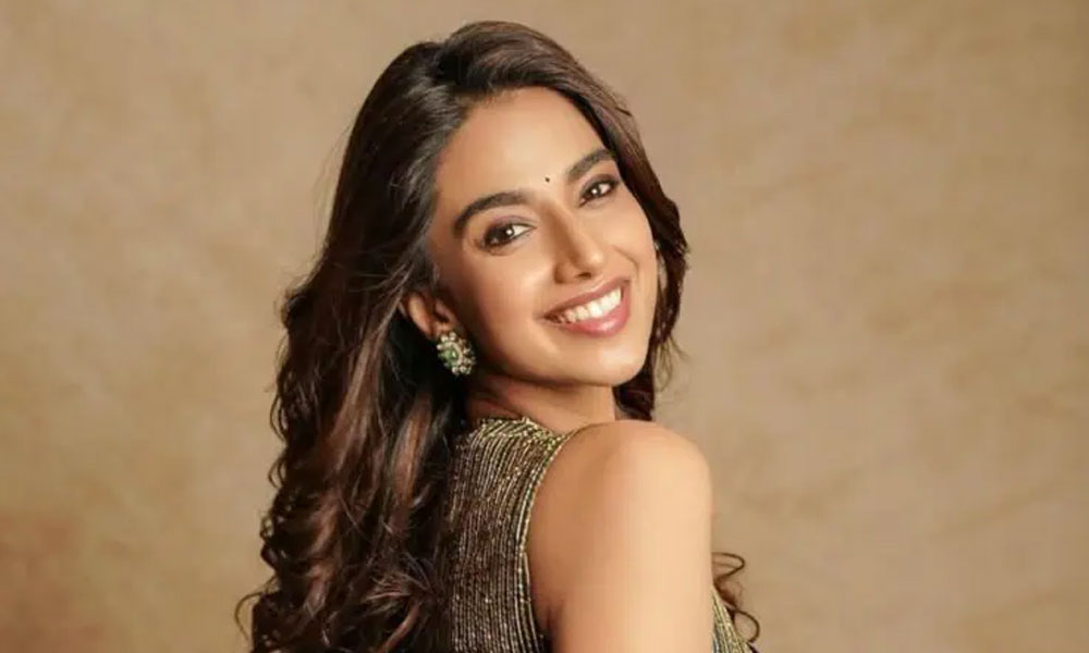 చౌద‌రి బ్యూటీ ఒక్క‌సారిగా సైలెంట్!