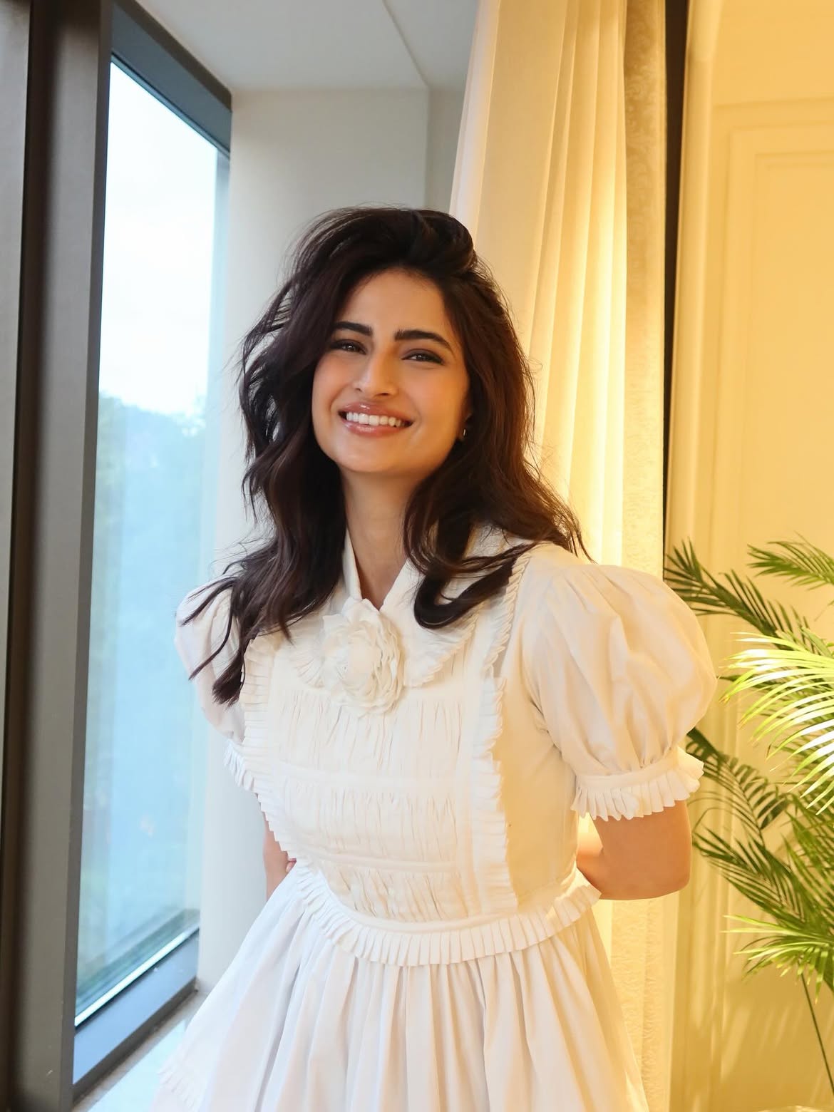 Palak Tiwari Captures Soft Glamour in a White Ruffled Outfit