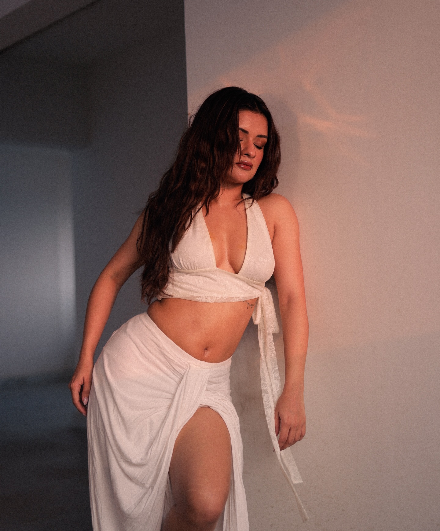 Avneet Kaur Commands the Lens in All-White