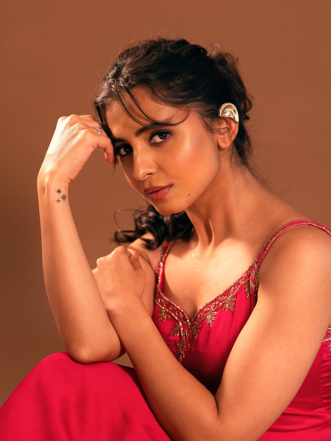 Preethi Asrani Dazzles in Royal Pink Ethnic Outfit with Timeless Grace
