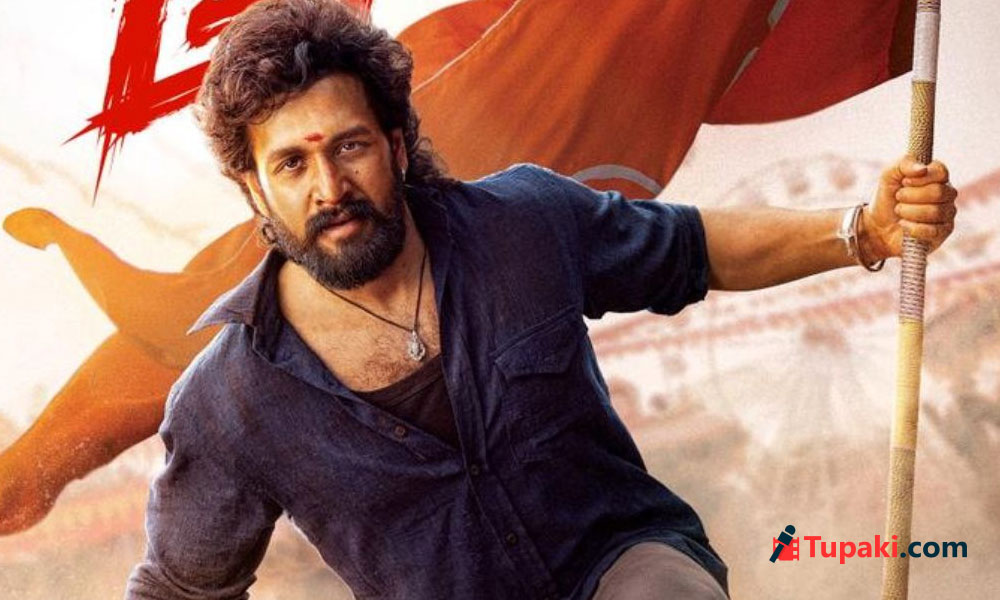 లెనిన్ గ్యాప్.. రెండింటిలో ఏ మూవీకి ప్లస్ అవుతుందో.. లెనిన్ గ్యాప్.. రెండింటిలో ఏ మూవీకి ప్లస్ అవుతుందో..