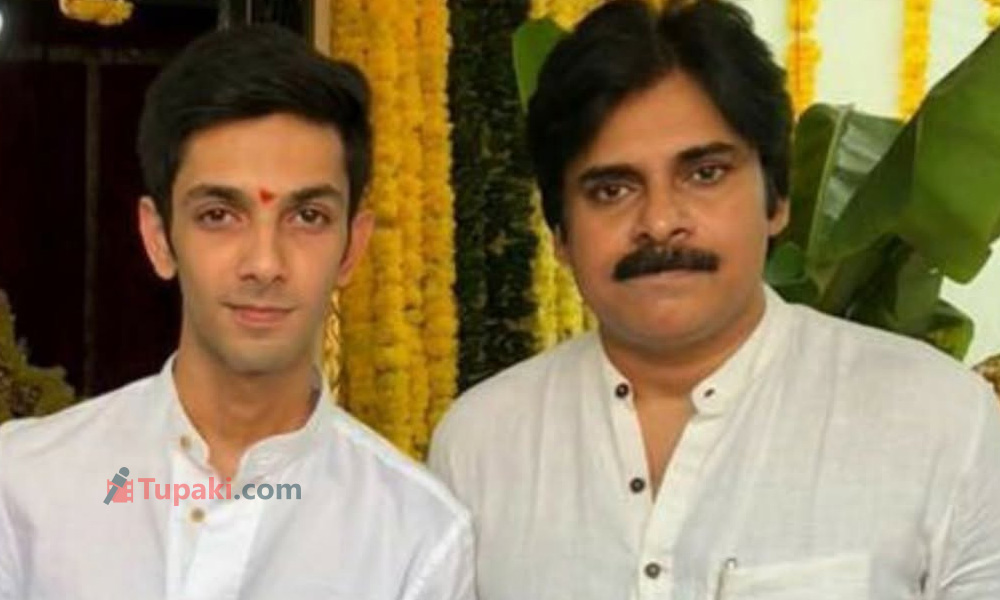అజ్ఞాతవాసి కాంబోకు మరో ఛాన్స్?.. పవన్ ఫ్యాన్స్ కొత్త డిమాండ్!
