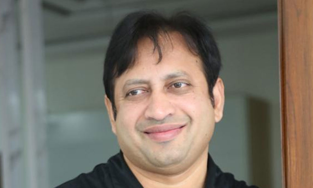 అన్ని అవార్డుల్లోను మా హీరో ముందుంటాడు అంటున్న నిర్మాత‌!