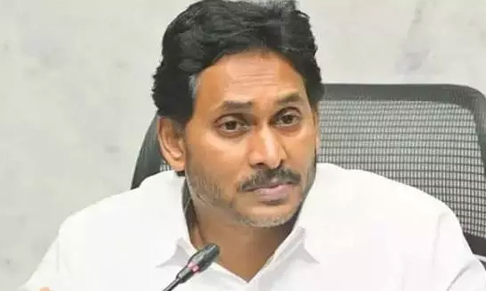 భారీ ఓటమి తరువాత అక్కడికి జగన్ !