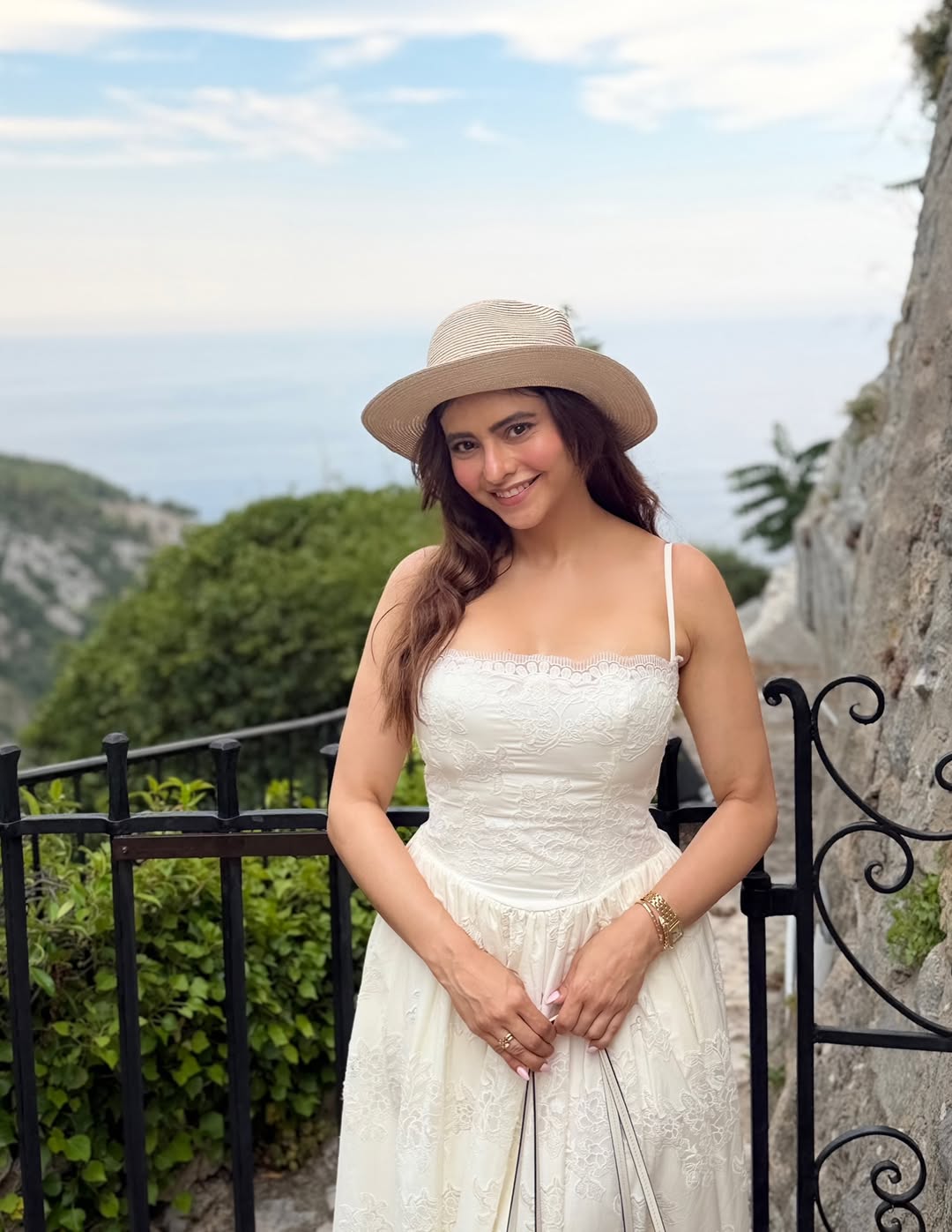 Aamna Sharif Shares a Serene Travel Moment from Eze